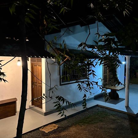 Bed and Breakfast Ima House Діквелла Екстер'єр фото